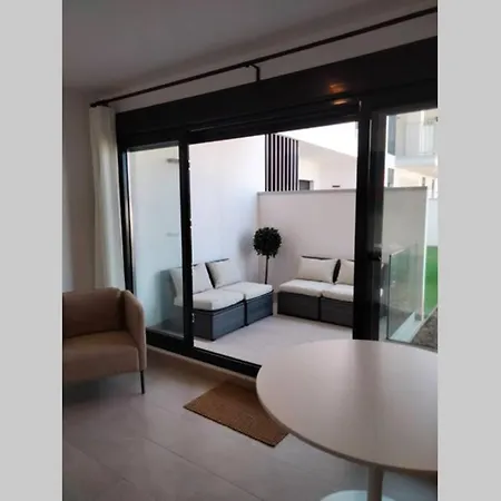 Apartamento Junto A La Playa En Punta Candor Apartment *